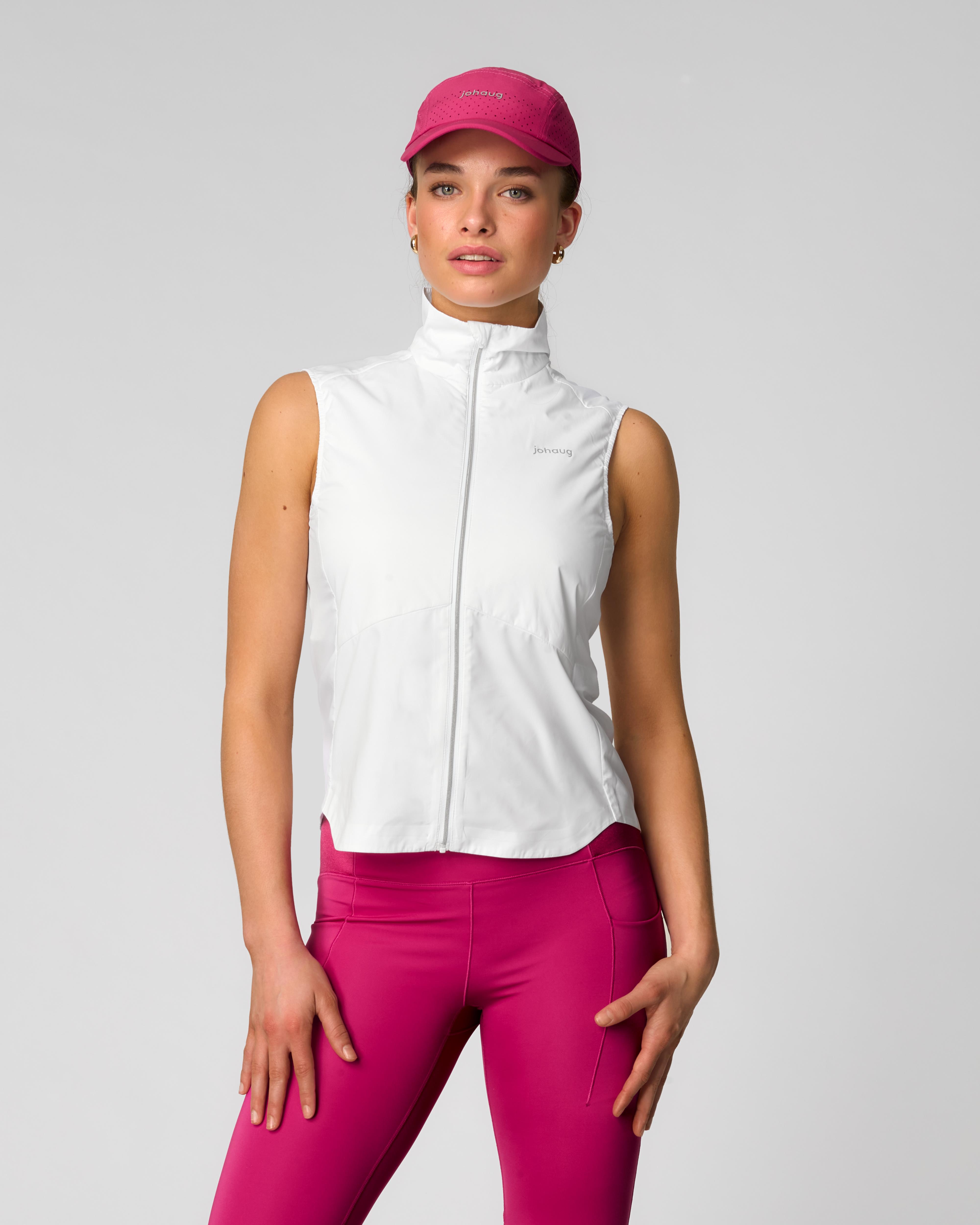 Johaug Discipline kapa s šiltom - ženska