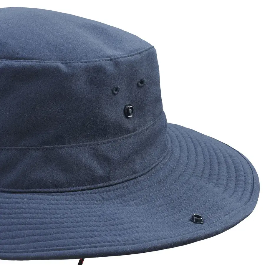 Musto FD BRIMMED HAT - športni zaščitni klobuk