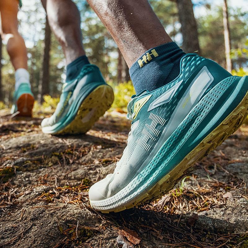 TRAIL RUNNING ČEVLJI